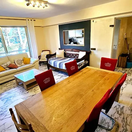 4 Pieces, Spacieux 8 Couchages *
